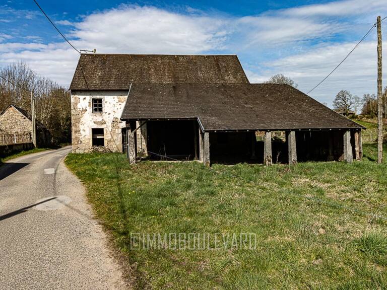 A vendre,  Projet de rénovation dans le Puy de Dôme. — photo 1