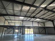 Local Commercial 430 m2 à DAVEZIEUX à avec Mezzanine — photo 4