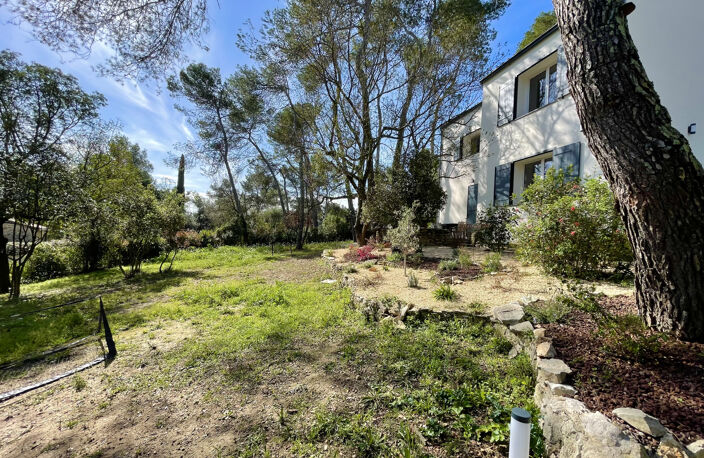 Vente d'une maison T8 d'environ 205m2 sur une parcelle paysa — photo 2