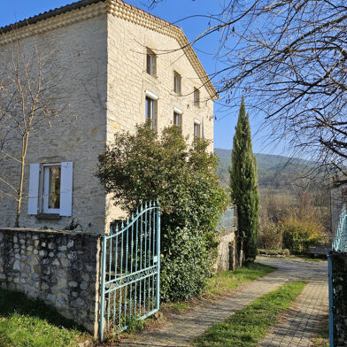 Maison 8 pièces 499000 €