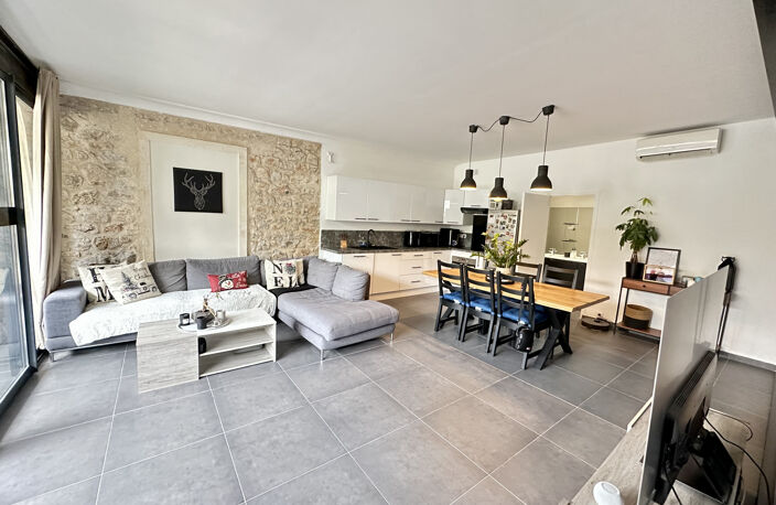 Unique à Cannes, grand t3 atypique — photo 3