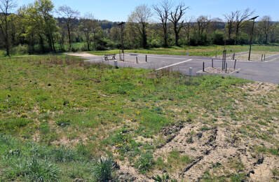 Terrain viabilisé de 352 m2 idéalement placé. — photo du bien