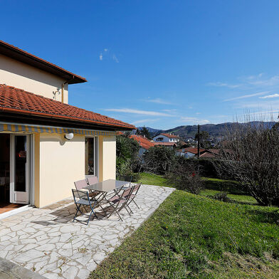 Maison 6 pièces 680000 €