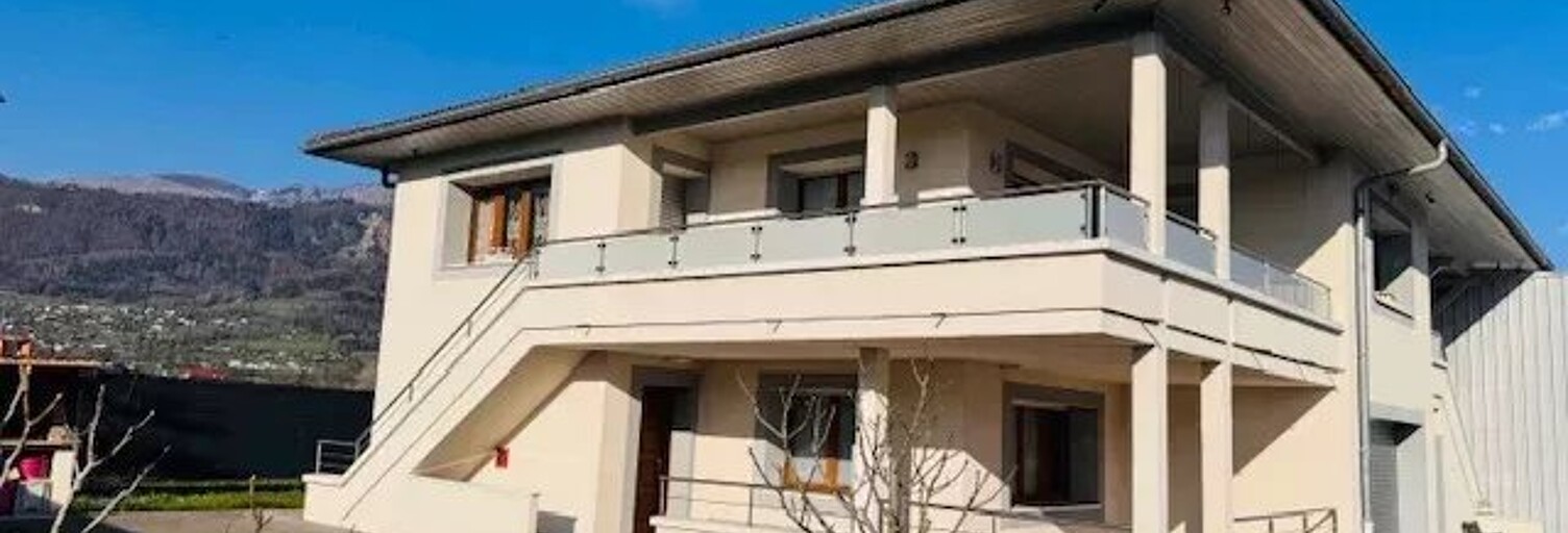 Maison 10 Pièces 256 m² à vendre à Marignier (74970)