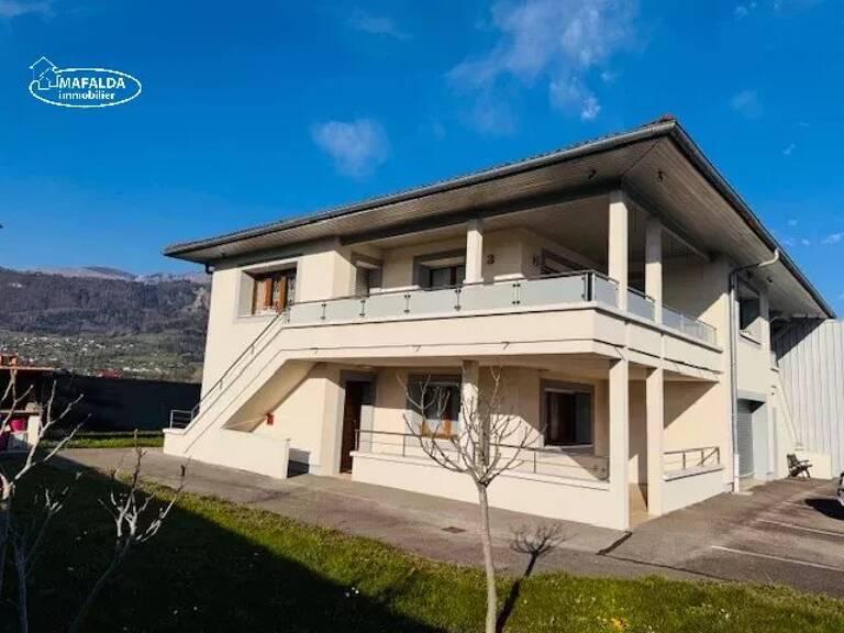 Maison individuelle et son dépôt - Marignier — photo 1