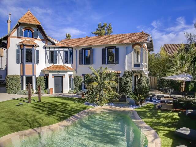 CANNES BASSE CALIFORNIE VILLA RENOVEE — photo du bien