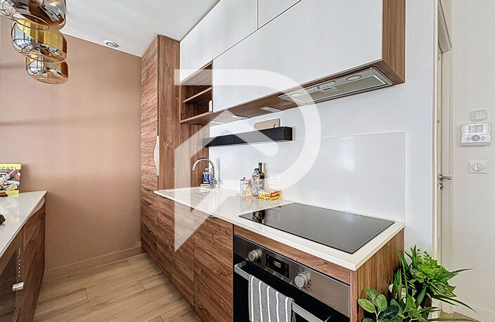 Suresnes limite Puteaux - Appartement meublé 29 m² - Rez-de-j... — photo 3