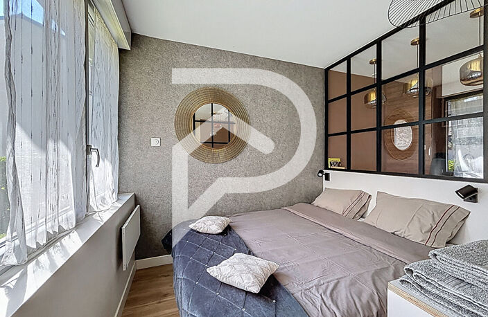 Suresnes limite Puteaux - Appartement meublé 29 m² - Rez-de-j... — photo 4