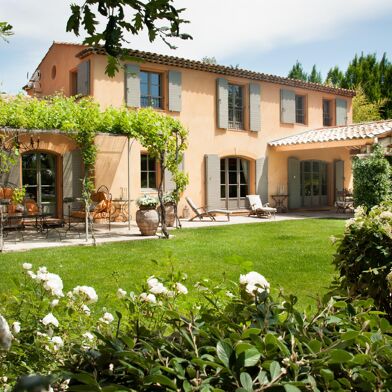 Maison 5 pièces 680000 €