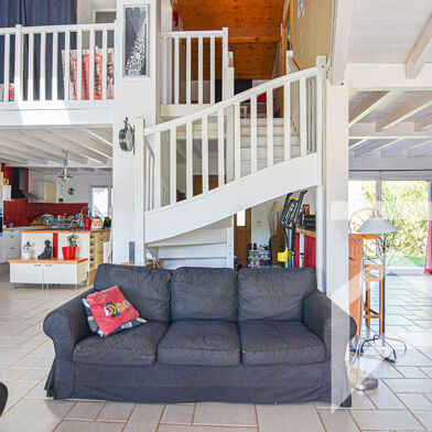 Maison 6 pièces 380000 €