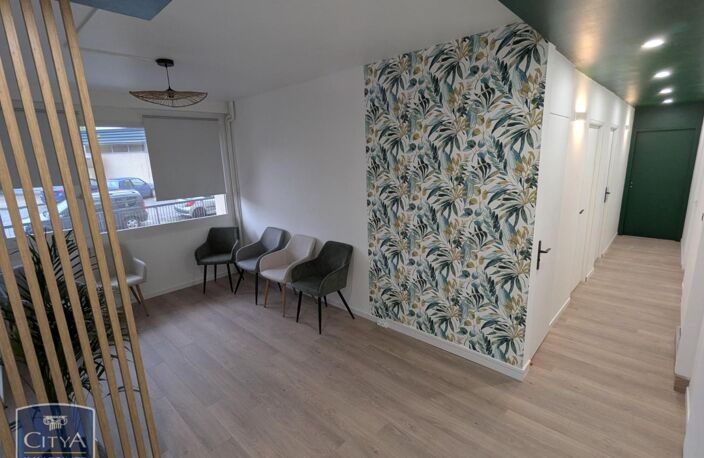 Location bureau  10 m² à Cognin (73160) — photo 2