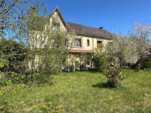 Maison de caractère 185 m² avec jardin clos