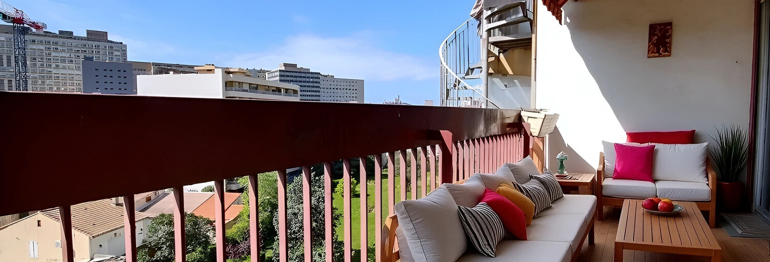 Appartement 5 Pièces  m² à vendre à Marseille 5 (13005)