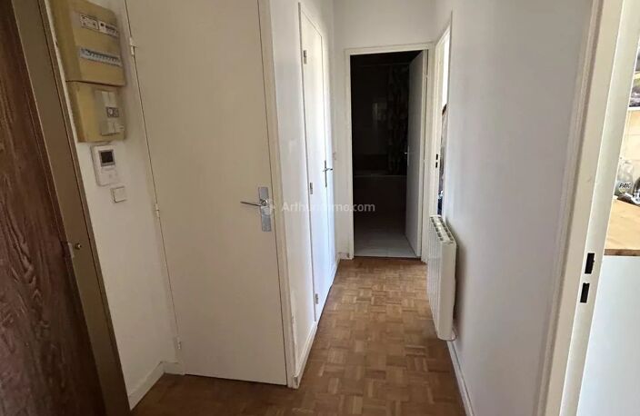 A LOUER  APPARTEMENT-T2 - 49m² -LYON 6 — photo 4