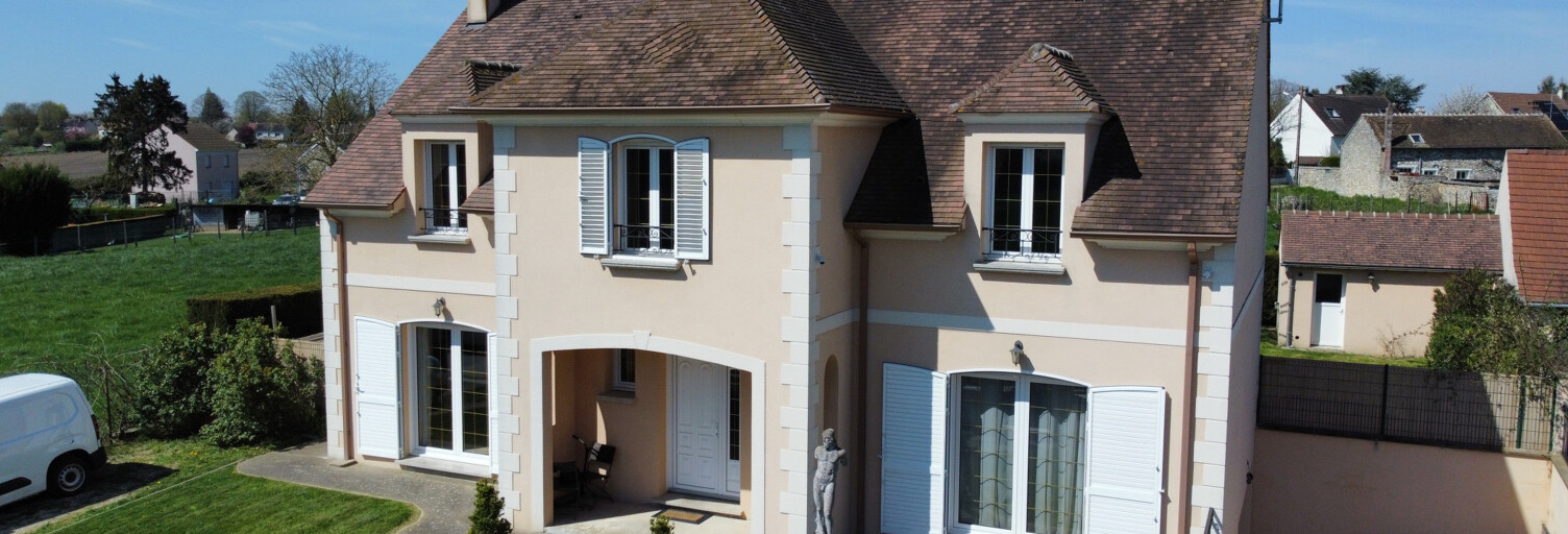 Maison 5 Pièces 200 m² à vendre à Houdan (78550)