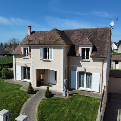 Maison 5 pièces 569000 €