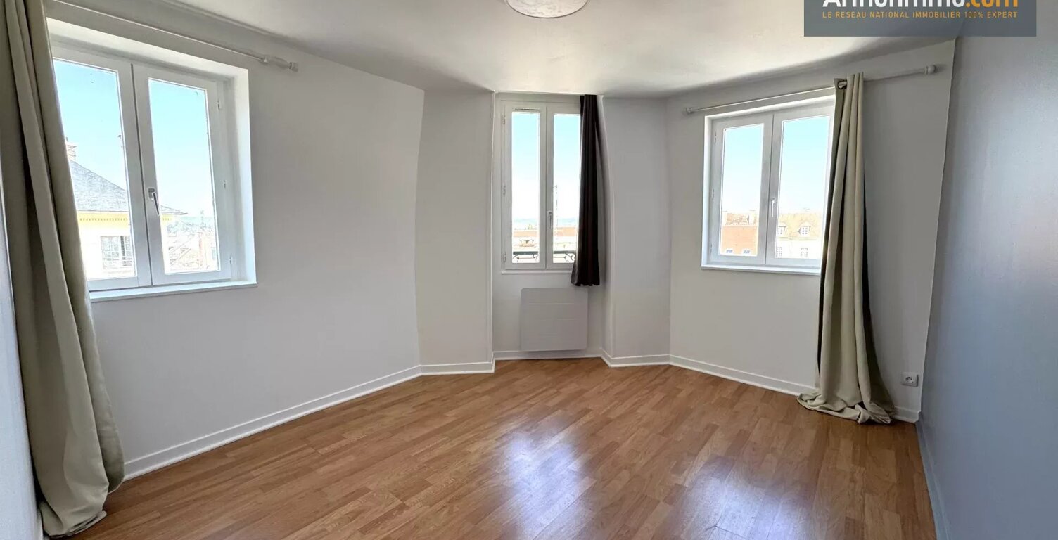 A louer, appartement Compiègne — photo 1