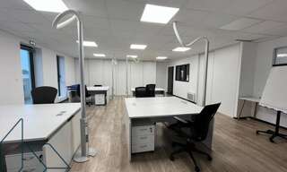 Bureau  171 m² à louer à Vannes (56000)