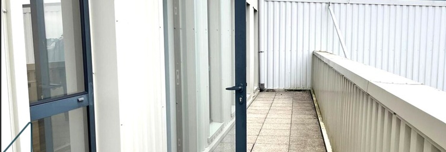 Bureau  100 m² à louer à Vannes (56000)