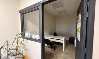 Bureau  198 m² à louer à Vannes (56000)