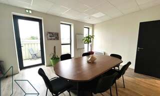 Bureau  470 m² à louer à Vannes (56000)