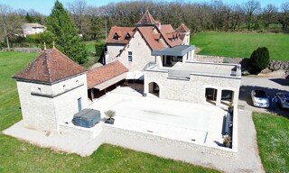 Maison 10 Pièces 250 m² à vendre à Figeac (46100)