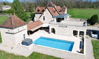 Maison 10 Pièces 250 m² à vendre à Villeneuve (12260)