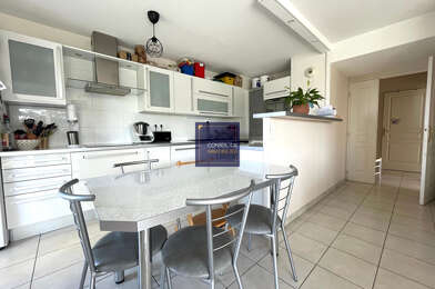 Appartement 4 pièces 255000 €