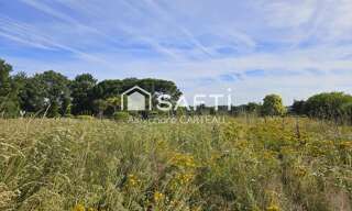 Terrain  1700 m² à vendre à Camblanes-et-Meynac (33360)