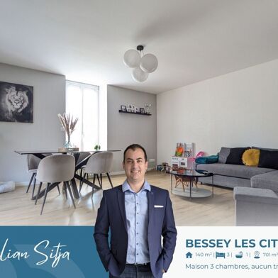 Maison 5 pièces 255000 €