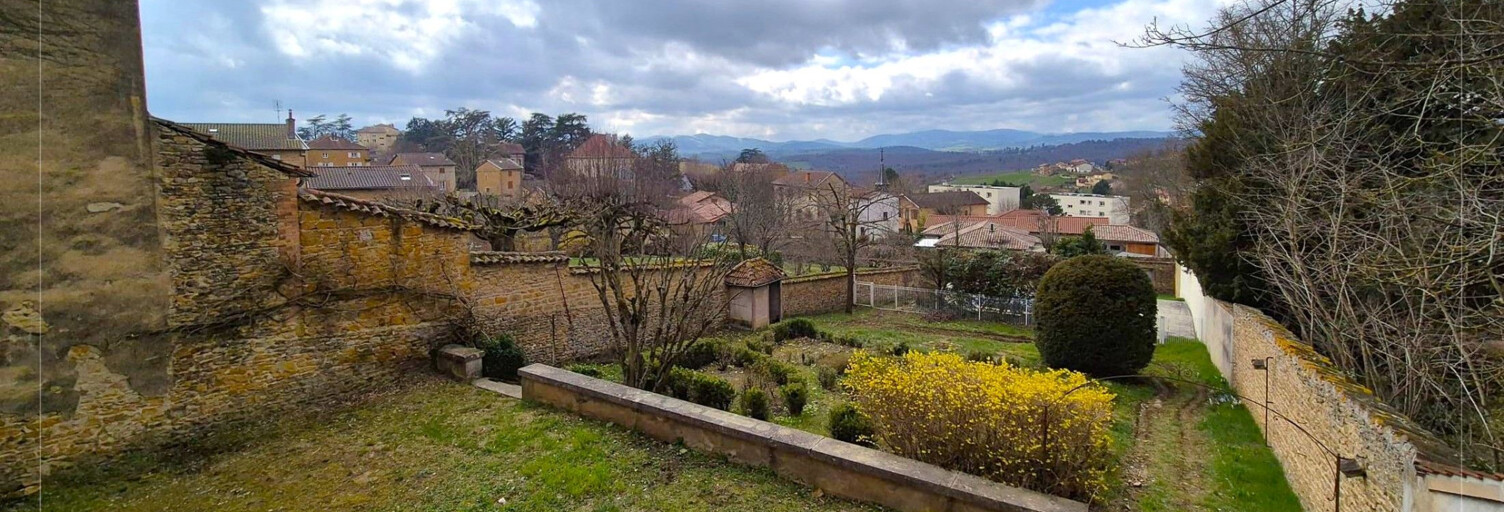 Maison 12 Pièces 410 m² à vendre à Val d'Oingt (69620)