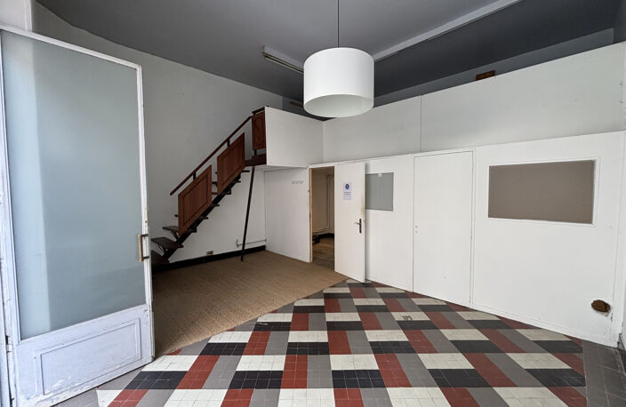 Local Commercial 34 m2 — photo 4