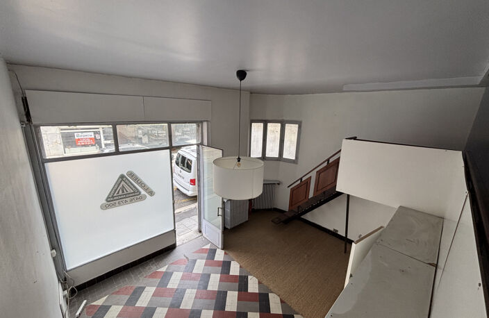 Local Commercial 34 m2 — photo 5