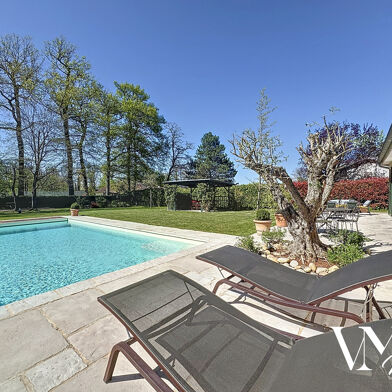 Maison 7 pièces 800000 €