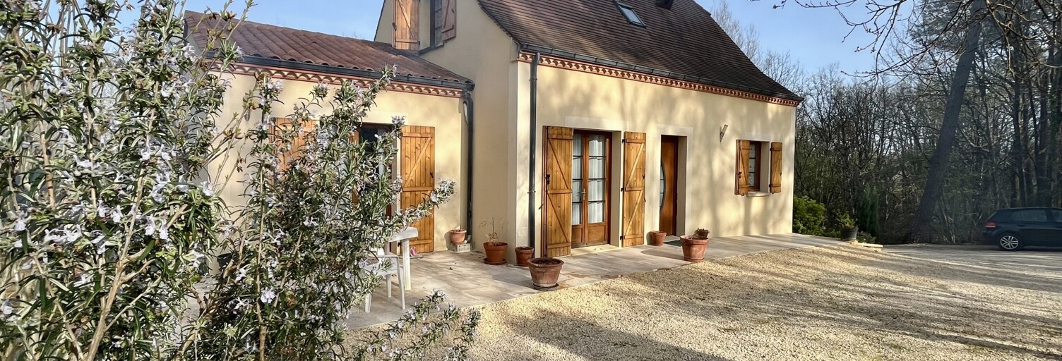 Maison 8 Pièces 150 m² à vendre à Beynac-et-Cazenac (24220)