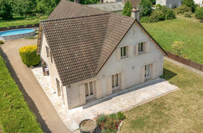 REF 4881 : Maison 184 m2 - terrain de 1150m2  - 8 pièces  - 5 chambres - Beaune — photo du bien