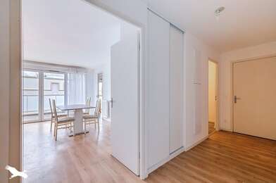 Appartement 4 pièces 232870 €