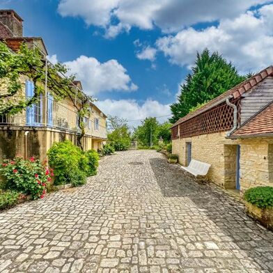 Maison 4 pièces 265500 €