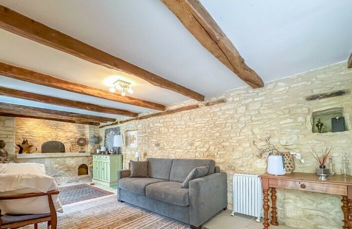 Maison en pierre de 4 pièces principales — photo 3