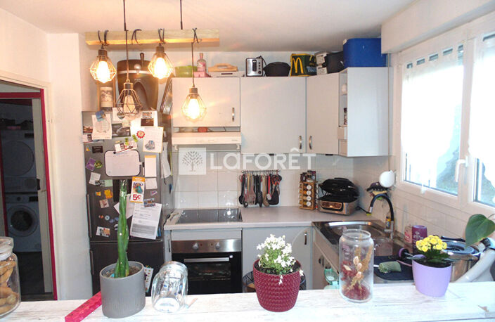 Très bel Appartement T3 à Cenon avec terrasse et petit jardin — photo 4