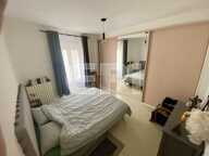 Réf:8021 Neuville de Poitou, Immeuble comprenant au rdc, un loc — photo 4