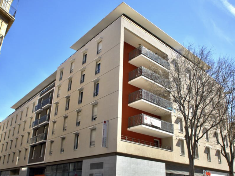 Opportunité d'Investissement en LMNP sous Bail Commercial - — photo 1