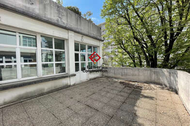 Appartement 4 pièces 294000 €