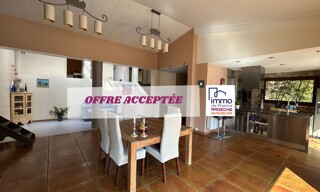 Maison 5 Pièces 179 m² à vendre à Coux (07000)