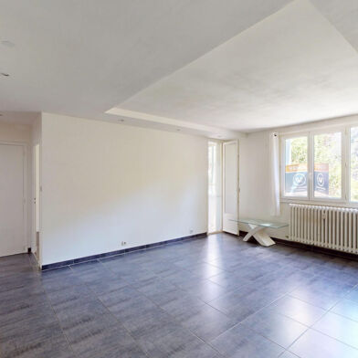 Appartement 3 pièces 123000 €