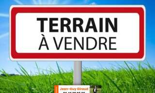 Terrain  1355 m² à vendre à Sauviat (63120)