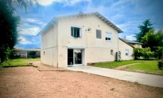Maison 9 Pièces 215 m² à vendre à Le Coteau (42120)