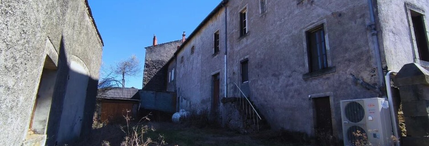 Immeuble  205 m² à vendre à Landos (43340)