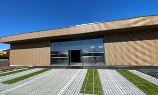 Commerce  549 m² à louer à Plonéour-Lanvern (29720)