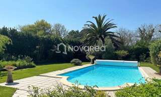 Maison 9 Pièces 312 m² à vendre à Orx (40230)